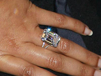 The biggest diamond wedding ring