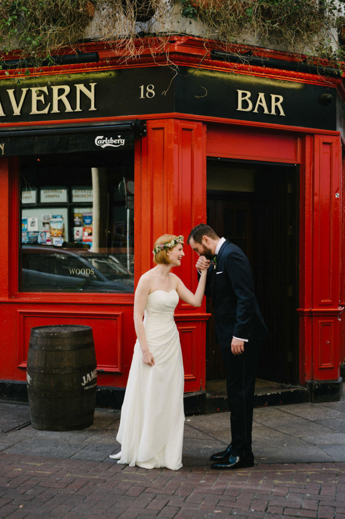 Outdoor destination wedding in Dublin Ireland